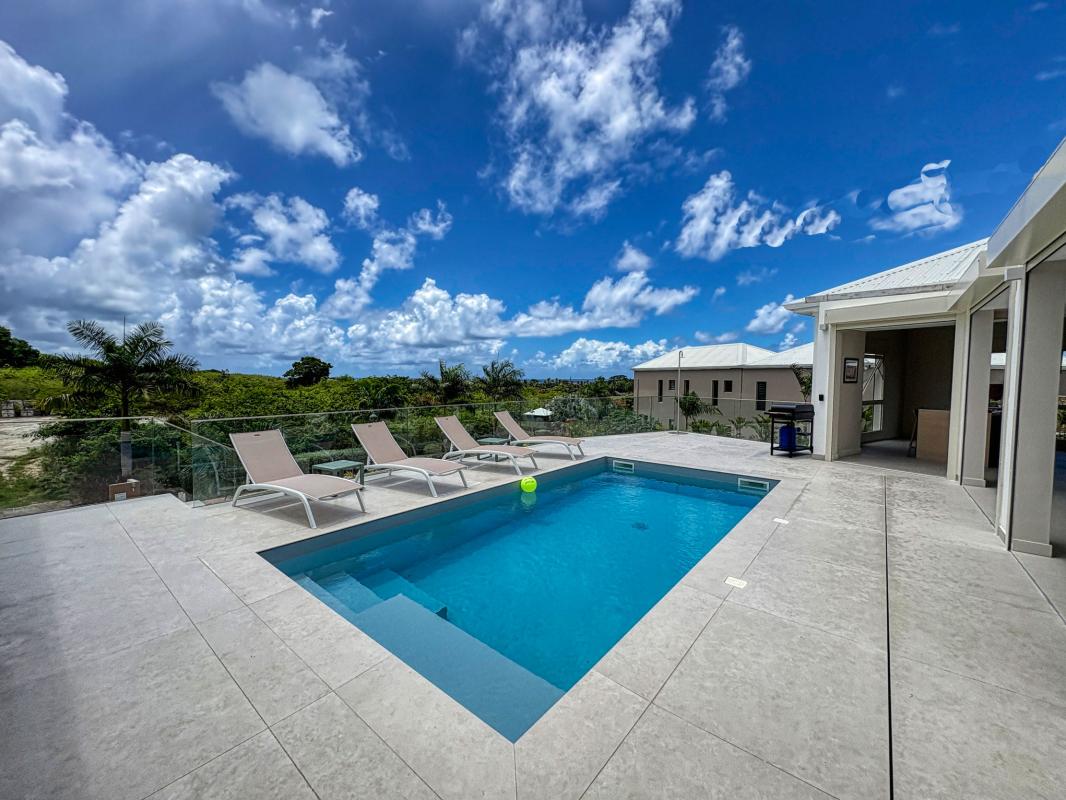 2.Location villa piscine vue mer Saint François Guadeloupe_Piscine vue mer